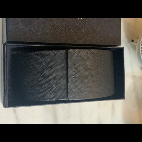 Prada Sunglasses - Picture 7 of 11